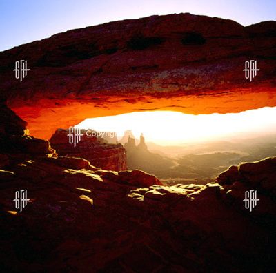 Sunrise Arch, Canyonlands National Park, UT